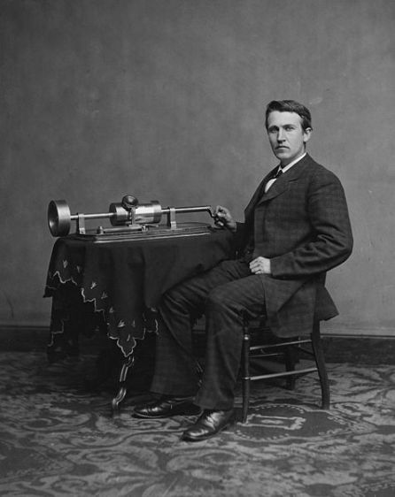 Nikola-Tesla-Rival-Thomas-Edison